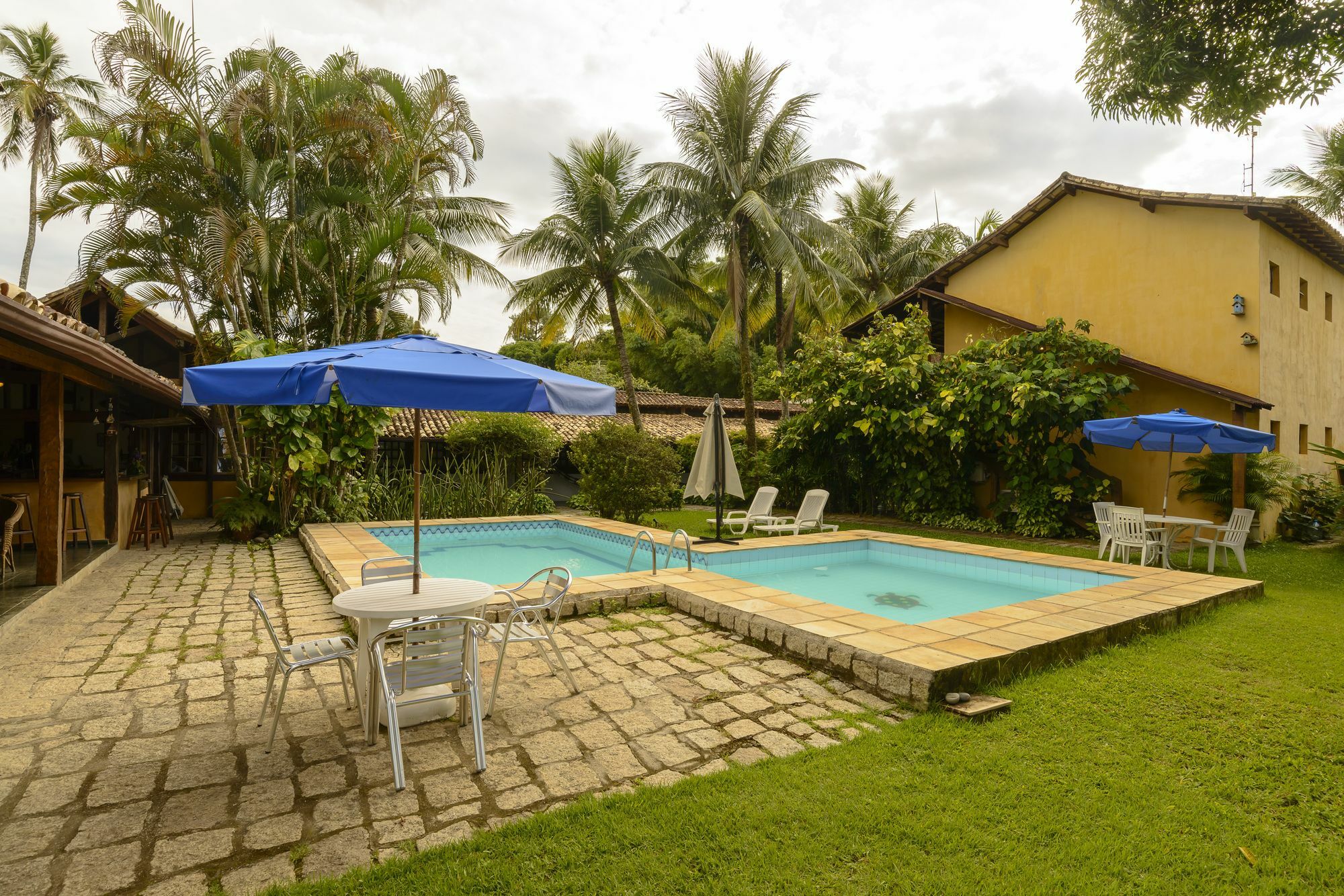 Velinn Caravela Pousada Ilhabela Exterior photo